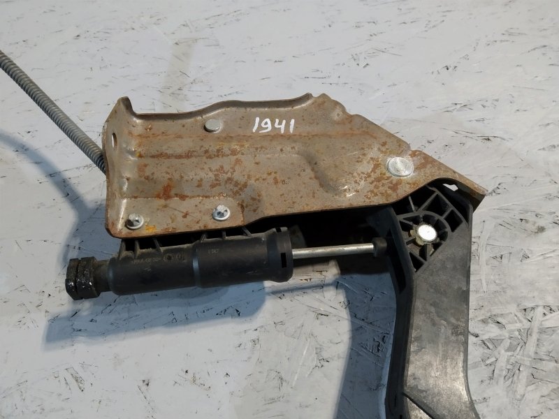 педаль сцепления, 2825 рублей, Санкт-Петербург