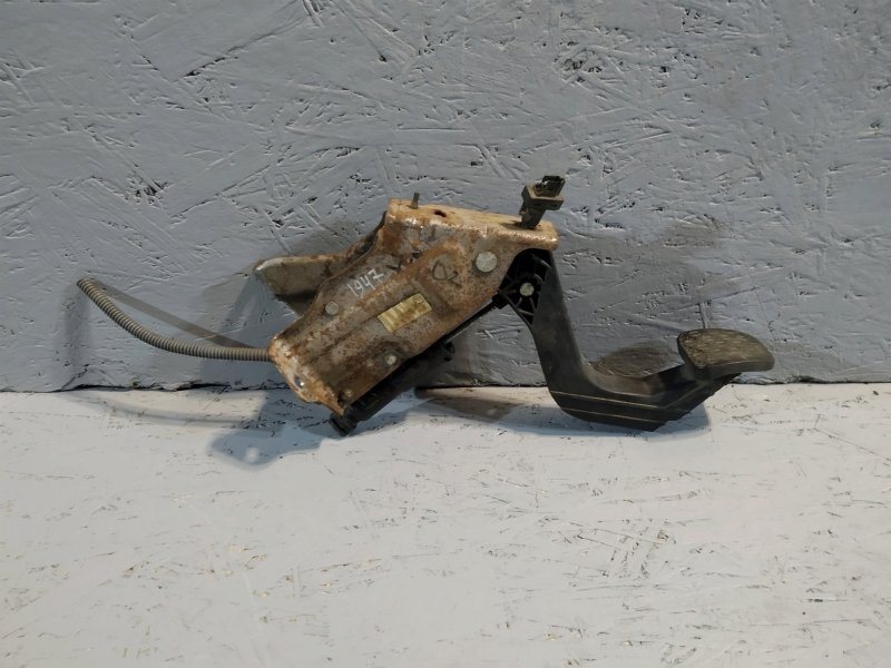 педаль сцепления, 2690 рублей, Санкт-Петербург