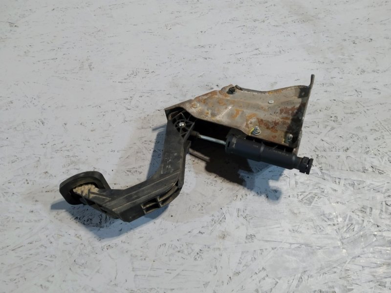 педаль сцепления, 2825 рублей, Санкт-Петербург