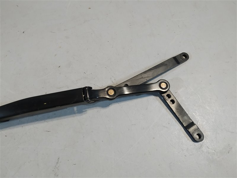 поводок стеклоочистителя, 6800 рублей, Санкт-Петербург