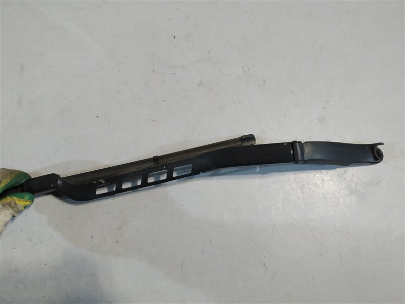 поводок стеклоочистителя, 1640 рублей, Санкт-Петербург