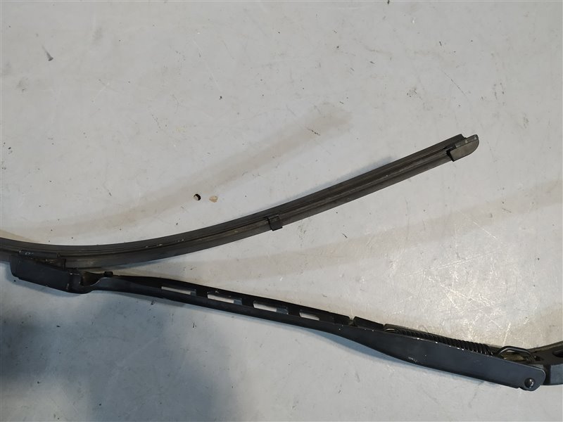 поводок стеклоочистителя, 1640 рублей, Санкт-Петербург