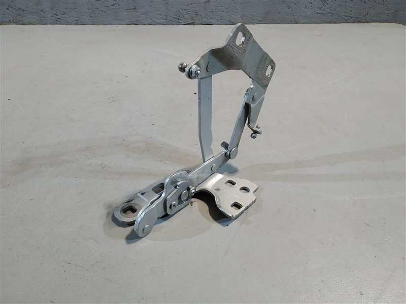 петля капота, 2960 рублей, Санкт-Петербург