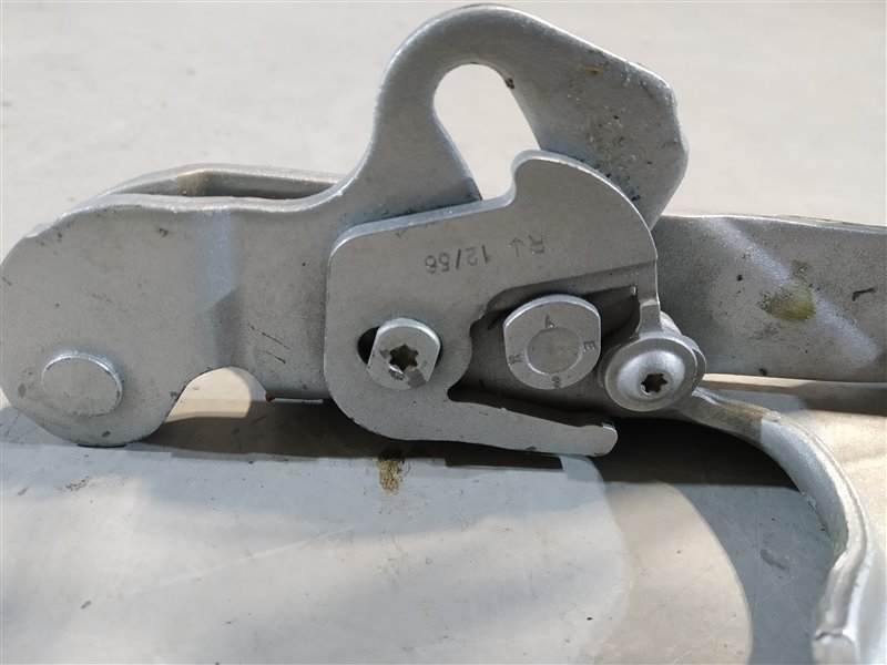 петля капота, 2960 рублей, Санкт-Петербург