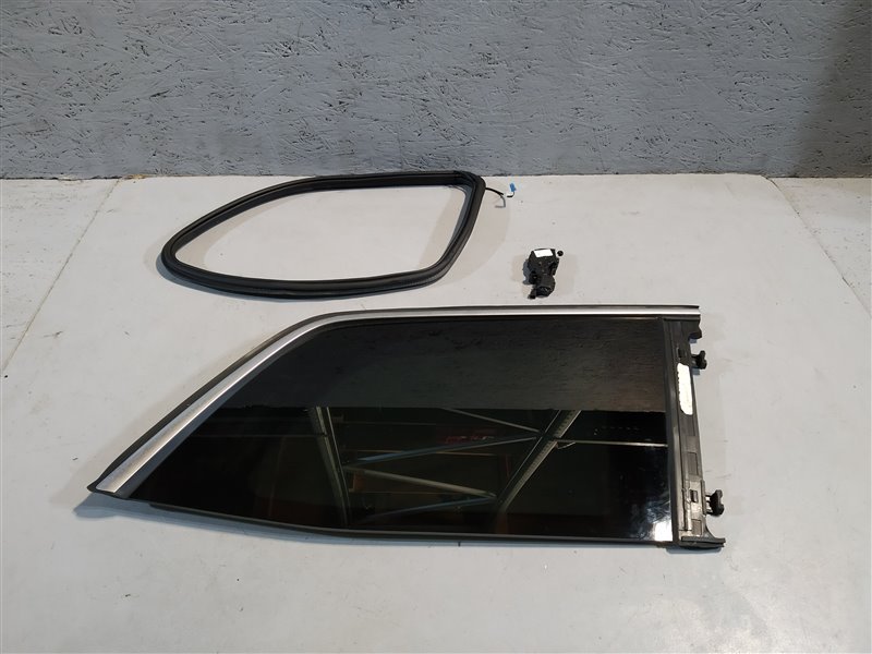 стекло кузовное, 4540 рублей, Санкт-Петербург