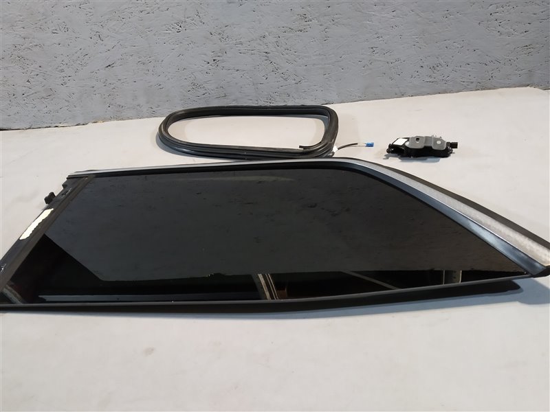 стекло кузовное, 4540 рублей, Санкт-Петербург