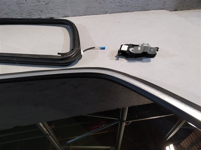 стекло кузовное, 4540 рублей, Санкт-Петербург