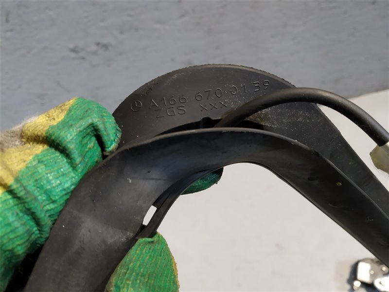 стекло кузовное, 4540 рублей, Санкт-Петербург