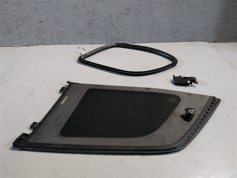 стекло кузовное, 4540 рублей, Санкт-Петербург