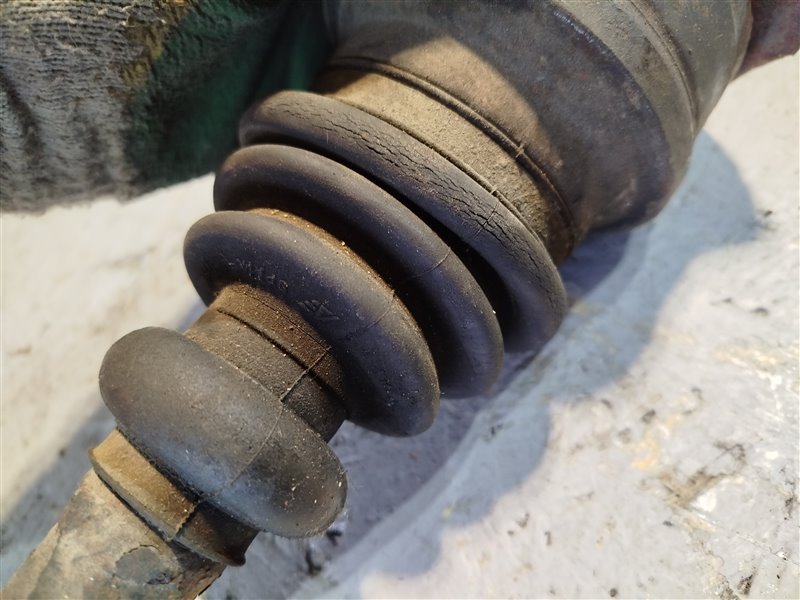 полуось, 2910 рублей, Санкт-Петербург