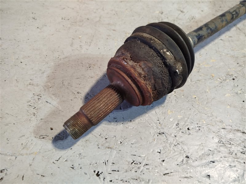 полуось, 2910 рублей, Санкт-Петербург