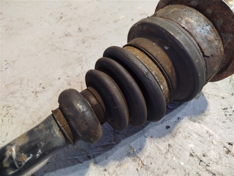 полуось, 2910 рублей, Санкт-Петербург