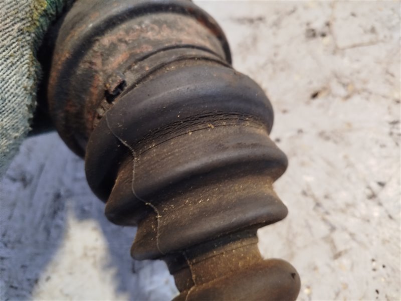 полуось, 2825 рублей, Санкт-Петербург