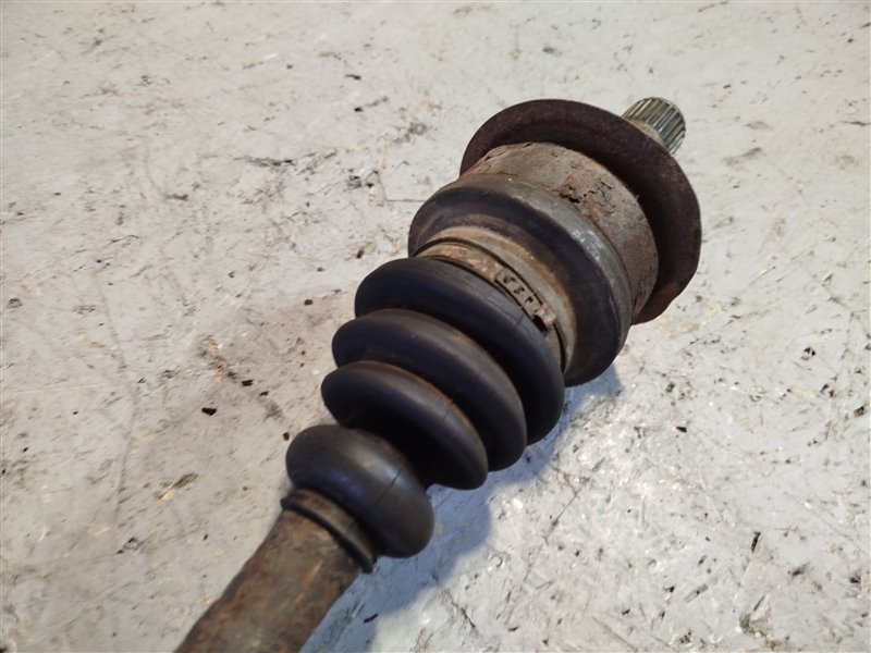 полуось, 2730 рублей, Санкт-Петербург