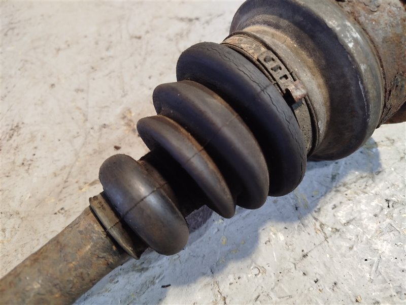 полуось, 2730 рублей, Санкт-Петербург