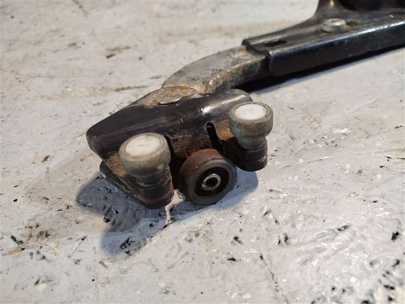 ролик сдвижной двери, 2370 рублей, Санкт-Петербург