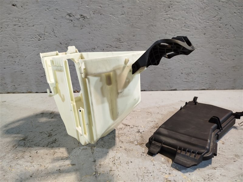 корпус блока предохранителей, 1590 рублей, Санкт-Петербург