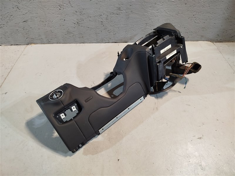 накладка под торпедо, 9910 рублей, Санкт-Петербург