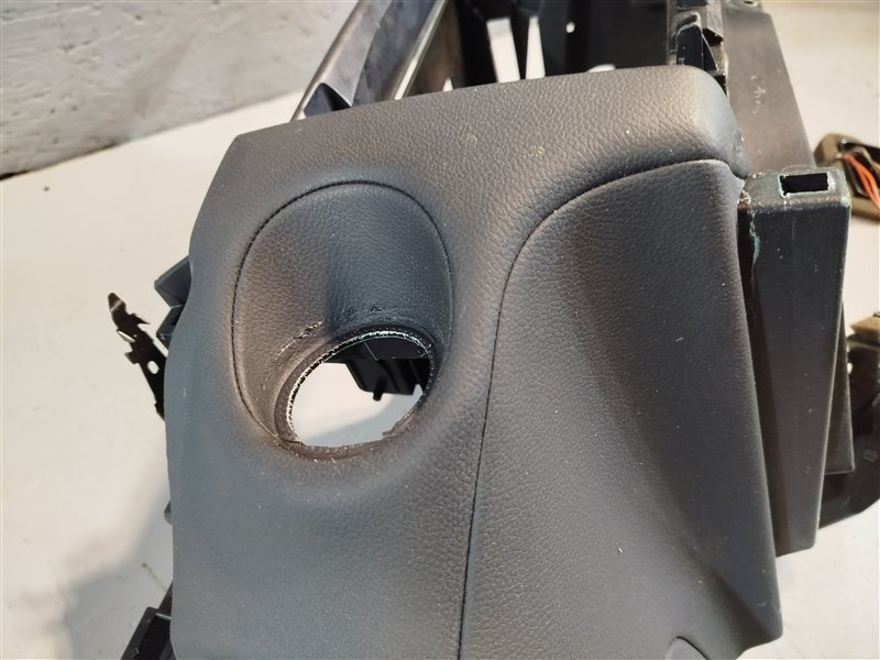 накладка под торпедо, 9910 рублей, Санкт-Петербург