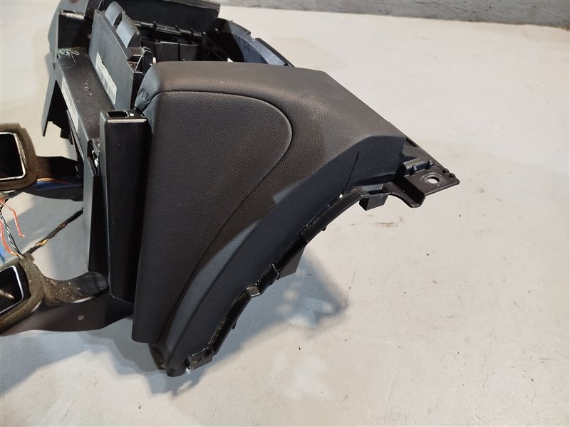 накладка под торпедо, 9910 рублей, Санкт-Петербург