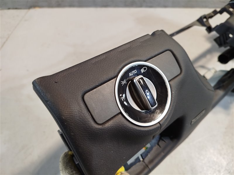 накладка под торпедо, 9910 рублей, Санкт-Петербург