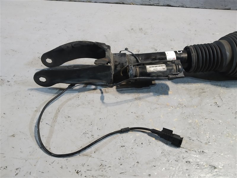 пневмостойка, 21815 рублей, Санкт-Петербург