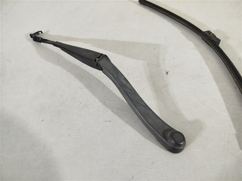 поводок стеклоочистителя, 1320 рублей, Санкт-Петербург