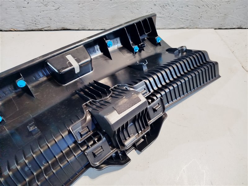 накладка багажника, 2175 рублей, Санкт-Петербург