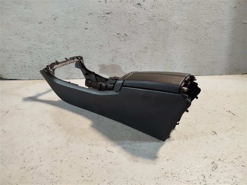 подлокотник, 3985 рублей, Санкт-Петербург