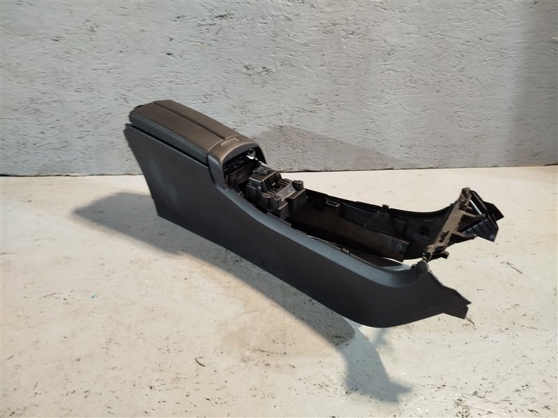 подлокотник, 3985 рублей, Санкт-Петербург