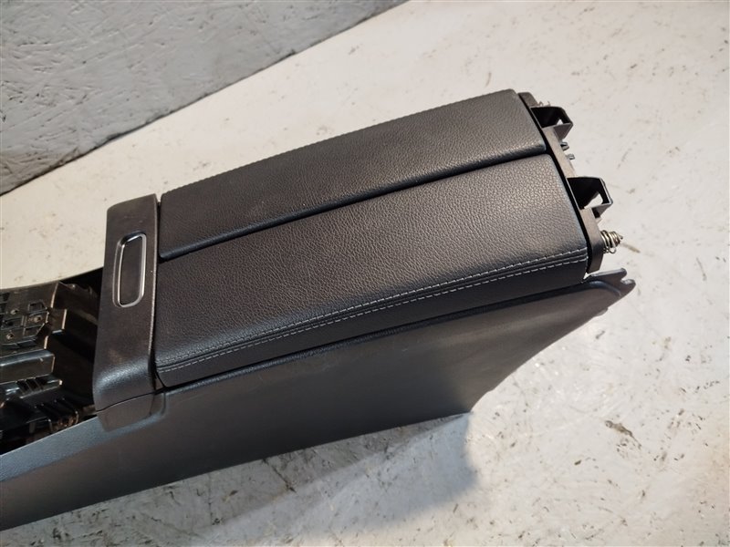 подлокотник, 3985 рублей, Санкт-Петербург