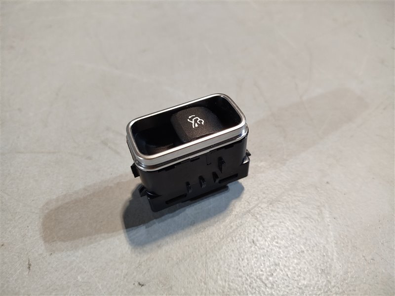 кнопка крышки багажника, 1670 рублей, Санкт-Петербург