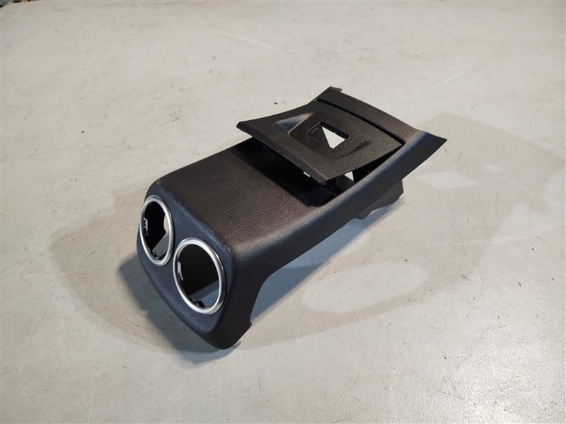 панель подлокотника, 9000 рублей, Санкт-Петербург