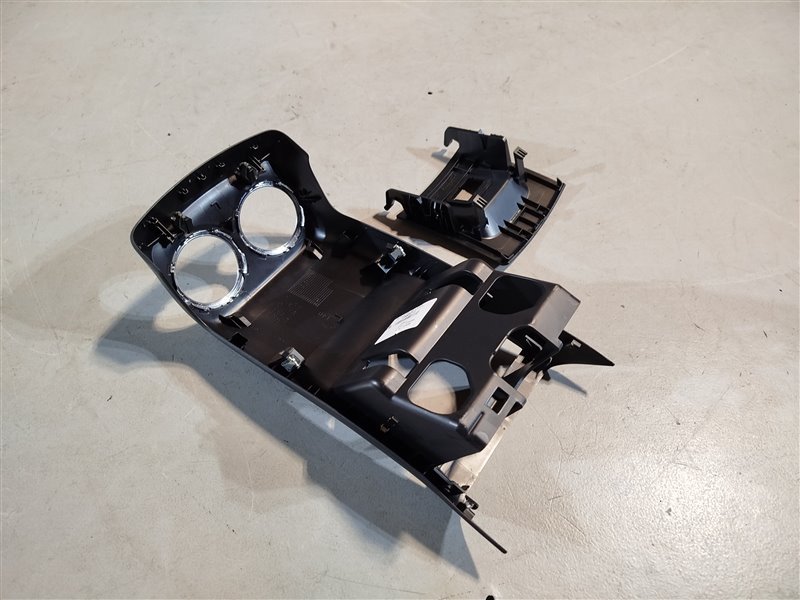 панель подлокотника, 9000 рублей, Санкт-Петербург