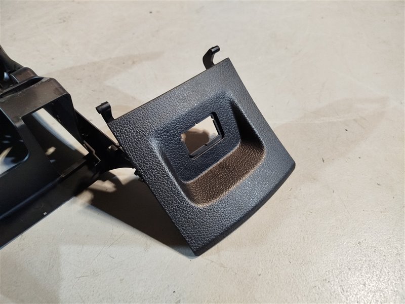 панель подлокотника, 9000 рублей, Санкт-Петербург