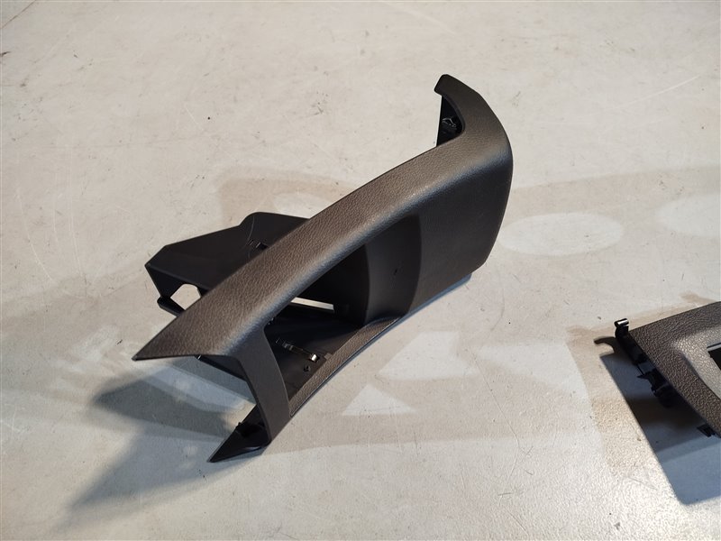 панель подлокотника, 9000 рублей, Санкт-Петербург