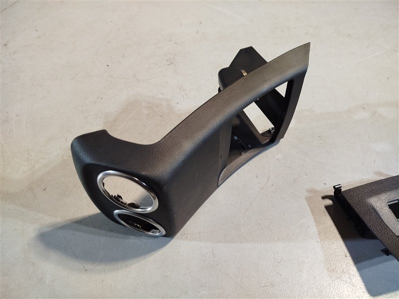 панель подлокотника, 9000 рублей, Санкт-Петербург