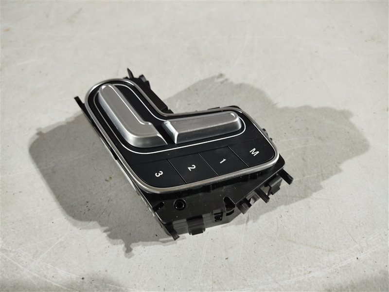 блок управления сиденьем, 5880 рублей, Санкт-Петербург