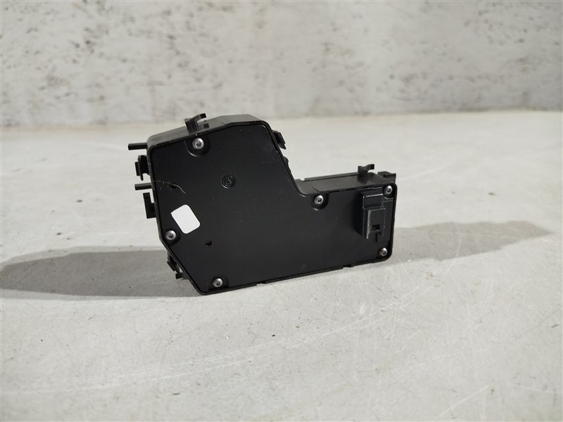 блок управления сиденьем, 5880 рублей, Санкт-Петербург