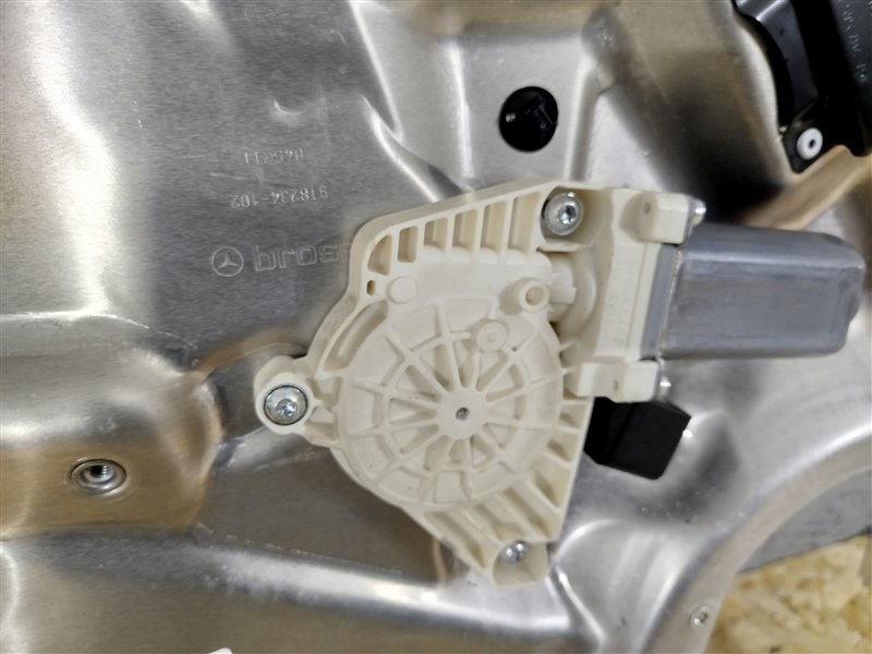 стеклоподъемник, 2435 рублей, Санкт-Петербург