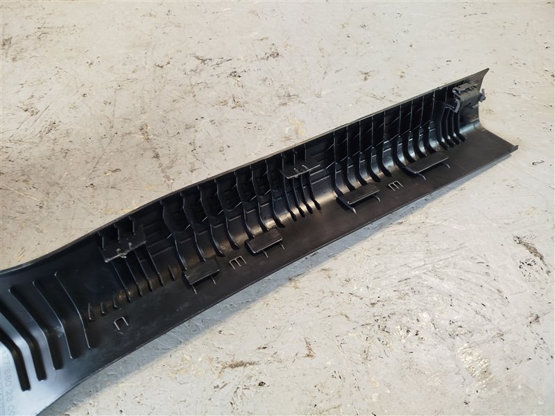 накладка на порог, 1330 рублей, Санкт-Петербург