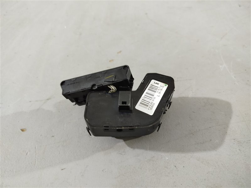 кнопки управления сиденьем, 2085 рублей, Санкт-Петербург