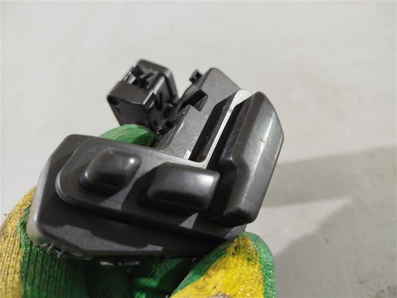 кнопки управления сиденьем, 2085 рублей, Санкт-Петербург