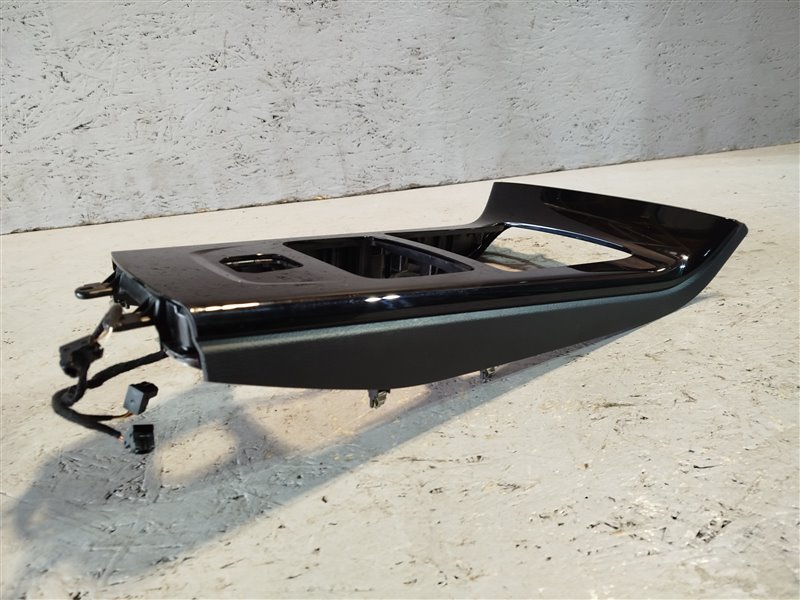 центральная консоль, 14000 рублей, Санкт-Петербург