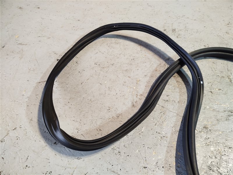 уплотнитель багажника, 3000 рублей, Санкт-Петербург