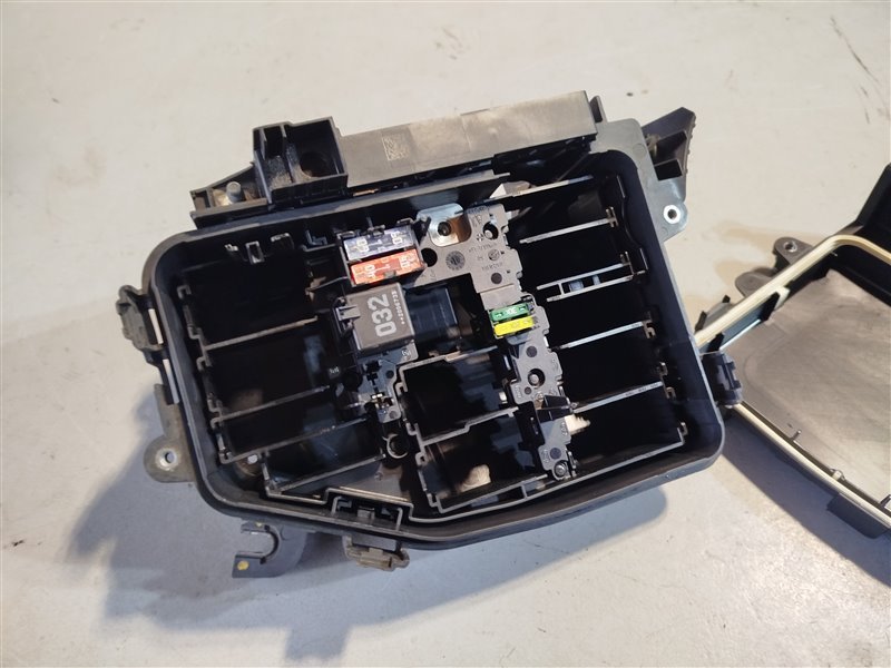 корпус блока предохранителей, 6020 рублей, Санкт-Петербург