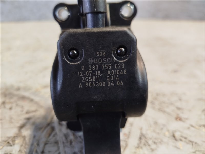 педаль газа, 1715 рублей, Санкт-Петербург