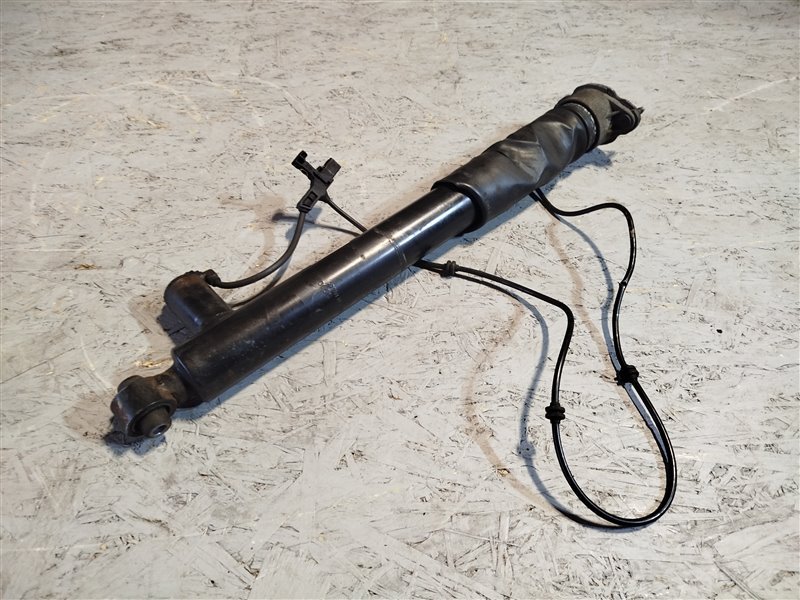 амортизатор, 15695 рублей, Санкт-Петербург