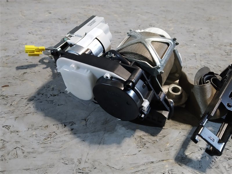 ремень безопасности, 9010 рублей, Санкт-Петербург