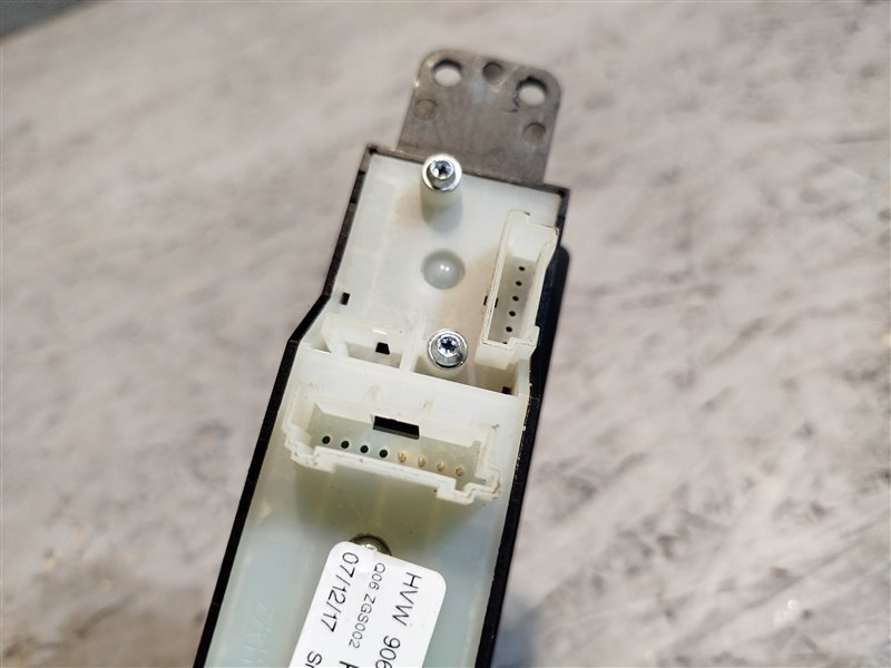 блок кнопок стеклоподъемника, 1775 рублей, Санкт-Петербург